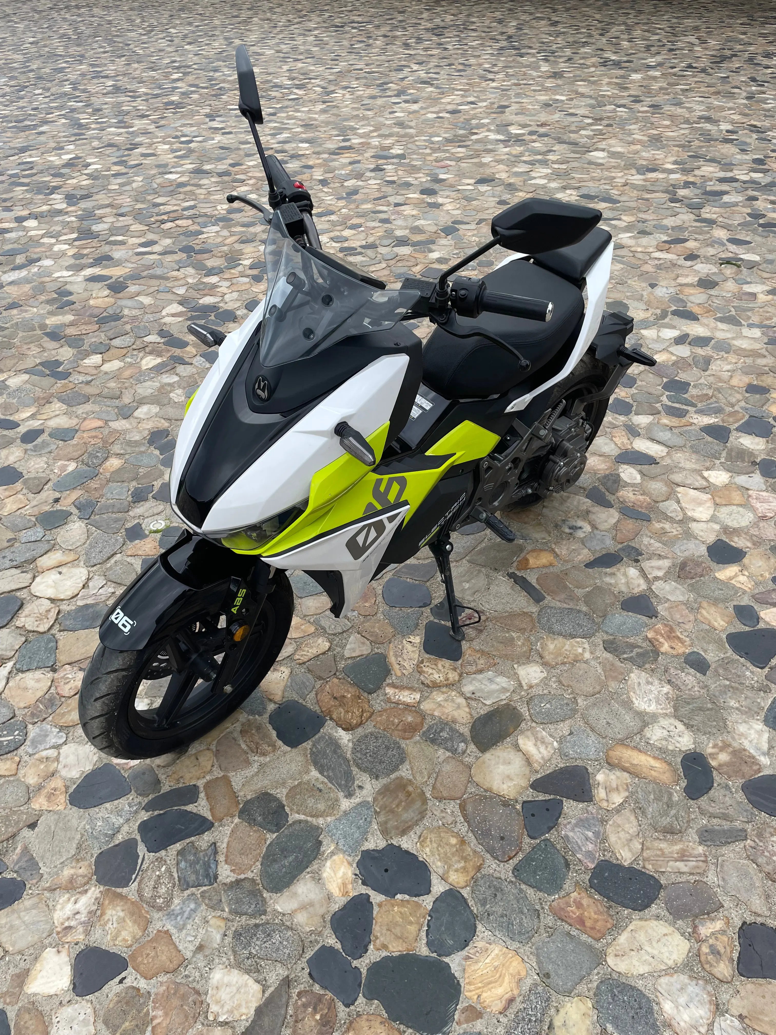 Felo FW-06 2025 occasion– 29 km Over Watt