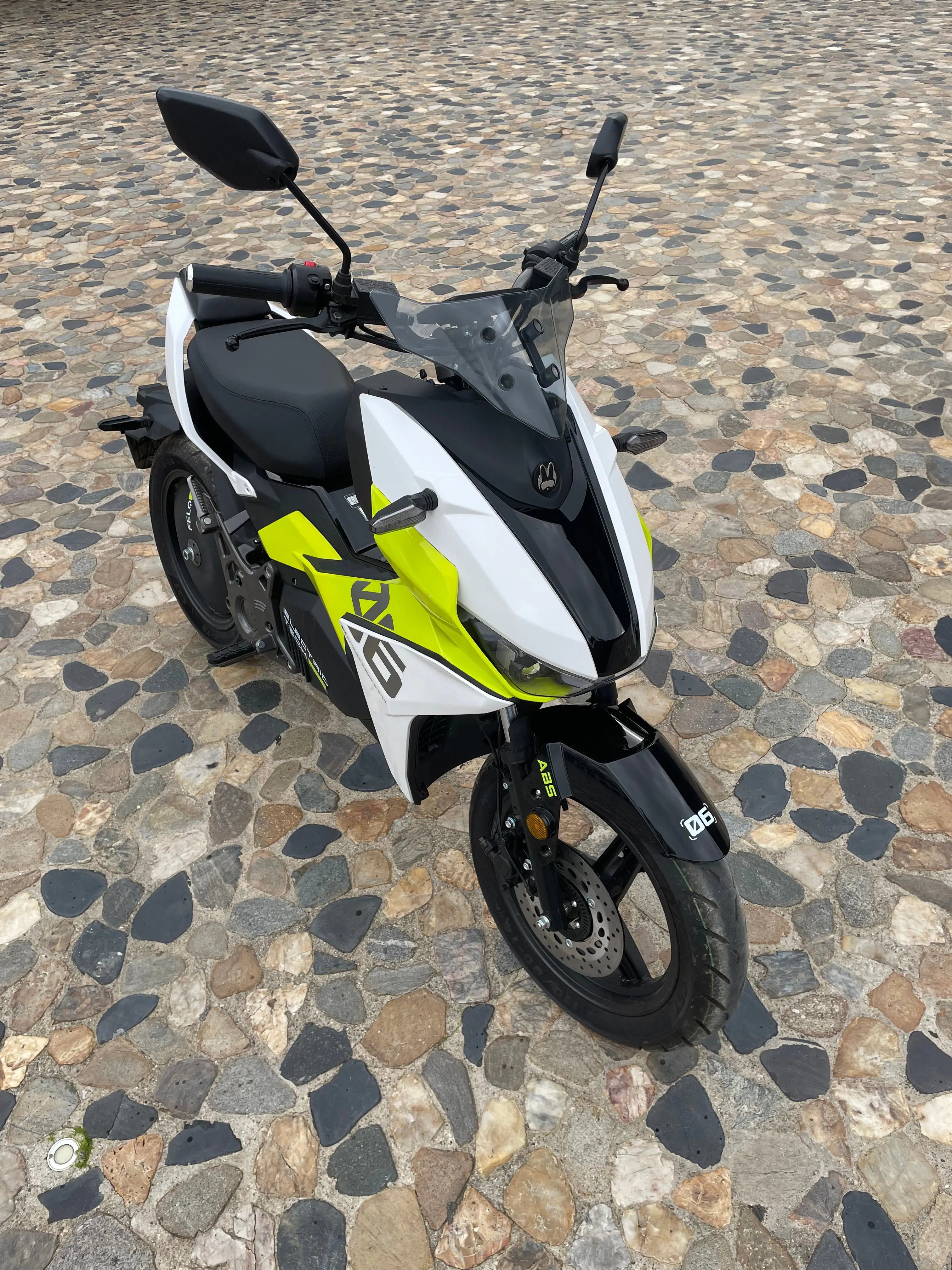 Felo FW-06 2025 occasion– 29 km Over Watt