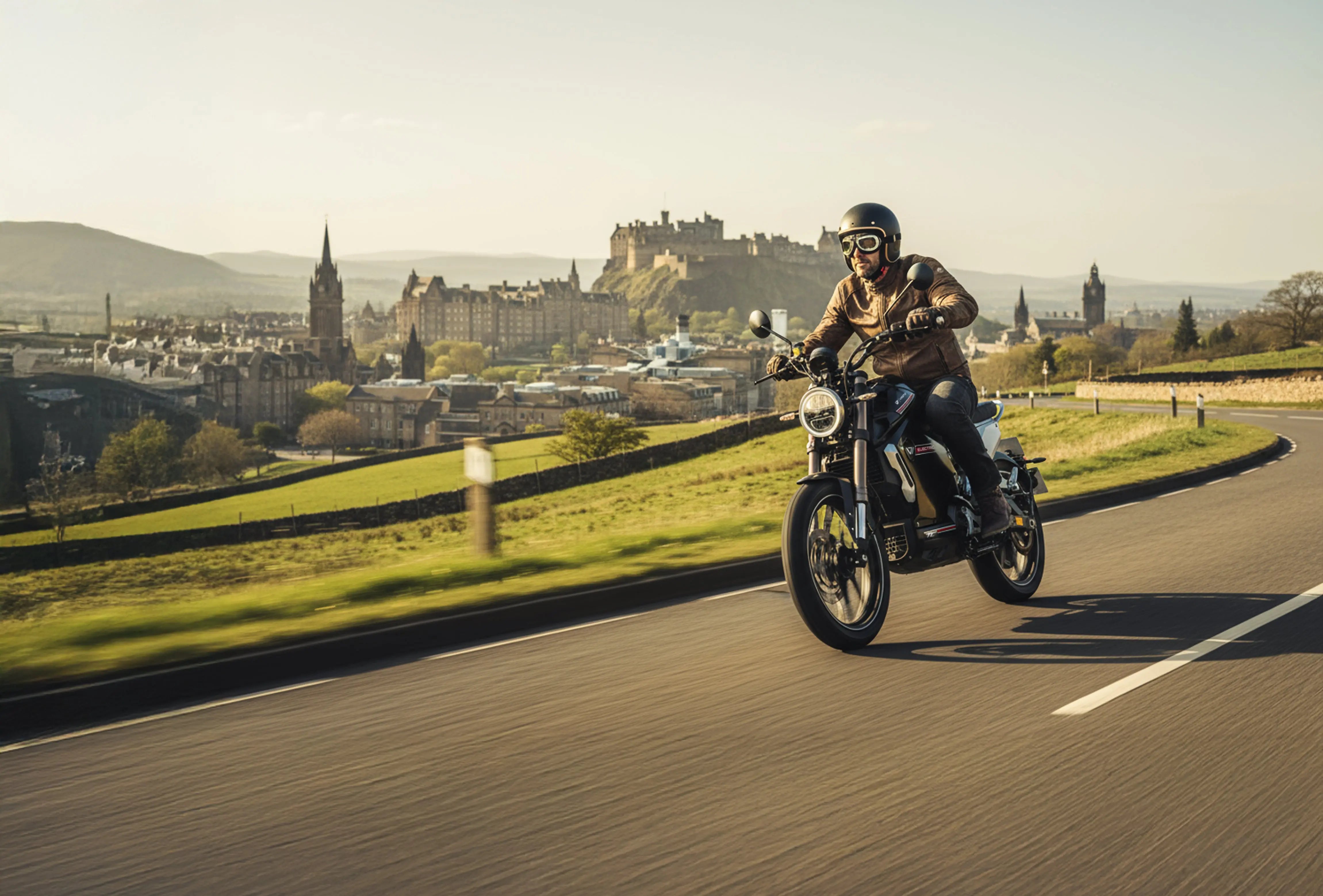 Super Soco TC V moto