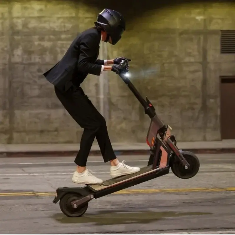 trottinette + de 25 km/h - Over Watt - Over Watt