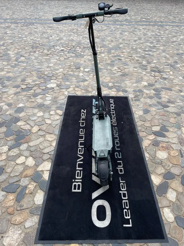 Vsett 8 Lite reconditionné (32 kms) vsett