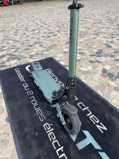 Vsett 8 Lite reconditionné (32 kms) vsett