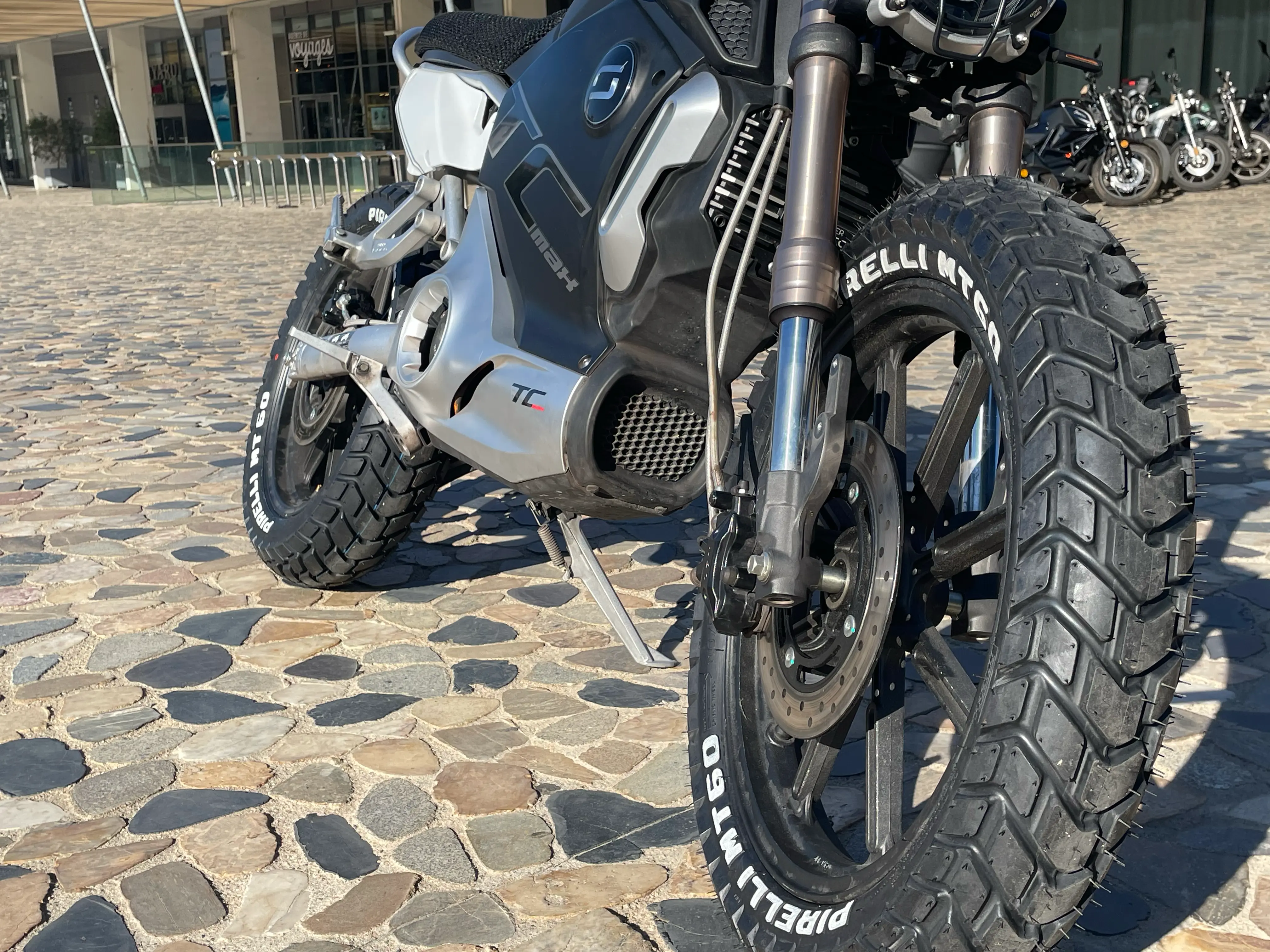 SuperSoco TC Max customisée d'occasion Over Watt