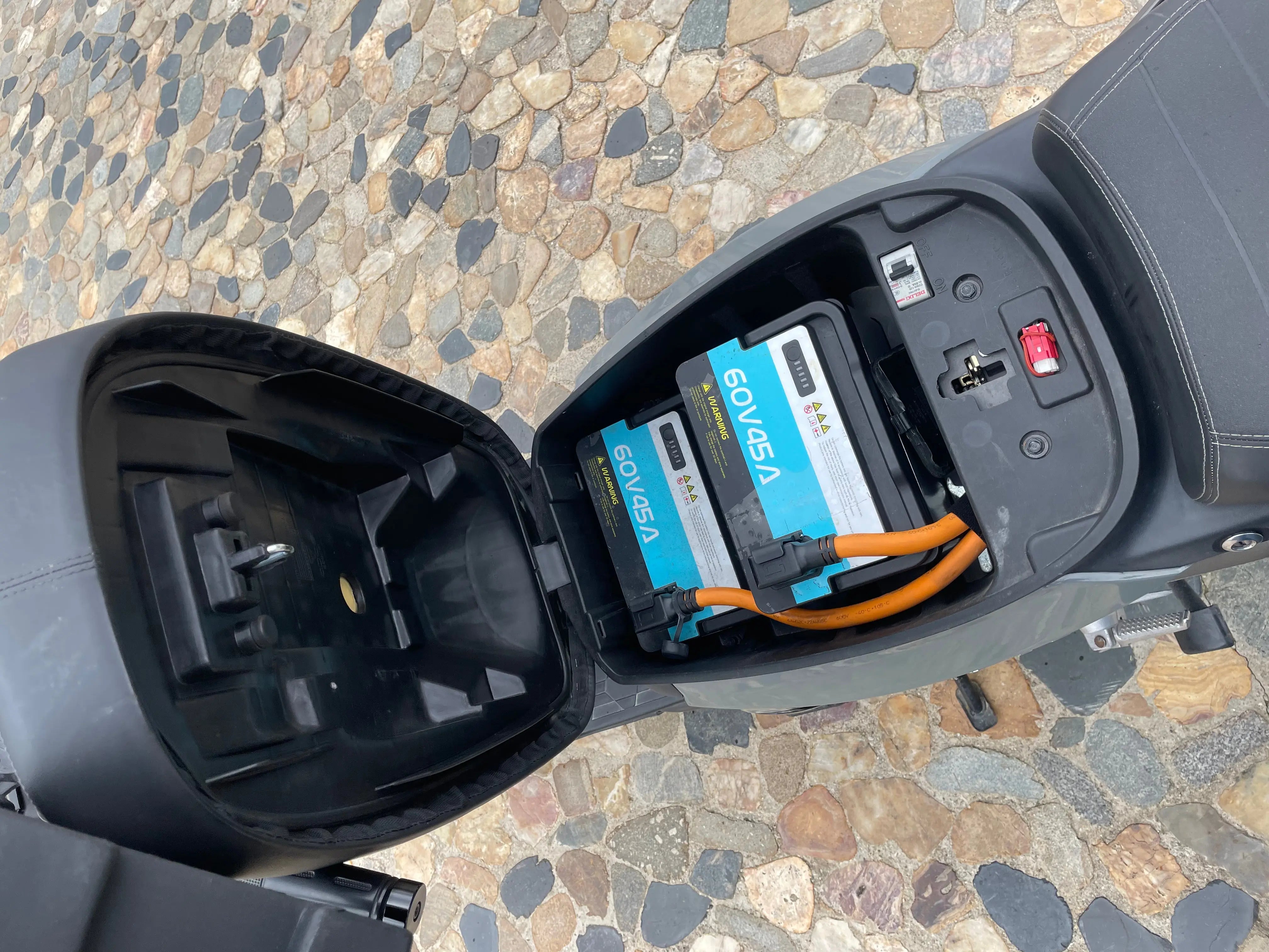 Vmoto CPX 2025 – 28 665 km Over Watt