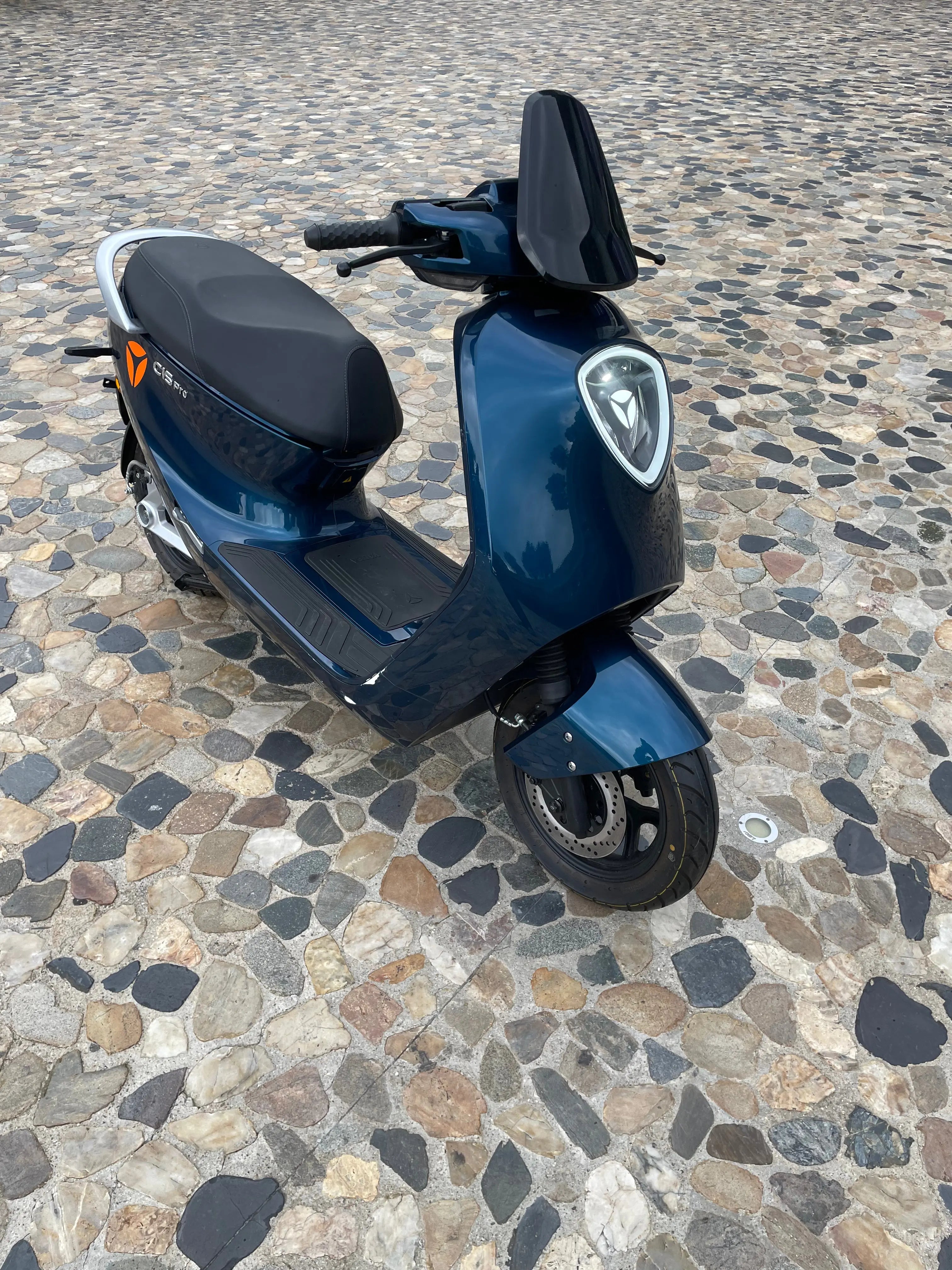 Yadea C1S Pro neuf – 5 km Over Watt