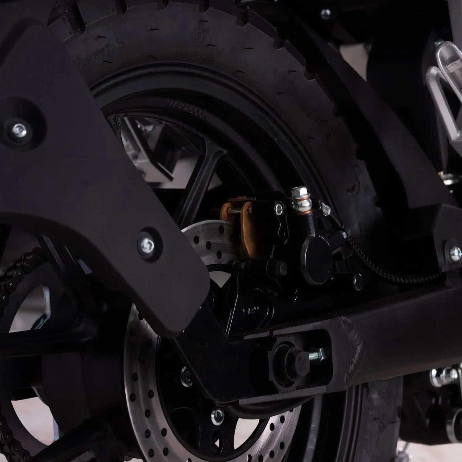 Horwin CR6 – Moto électrique 125 cm³, 95 km/h, jusqu’à 100 – 120 km autonomie Horwin